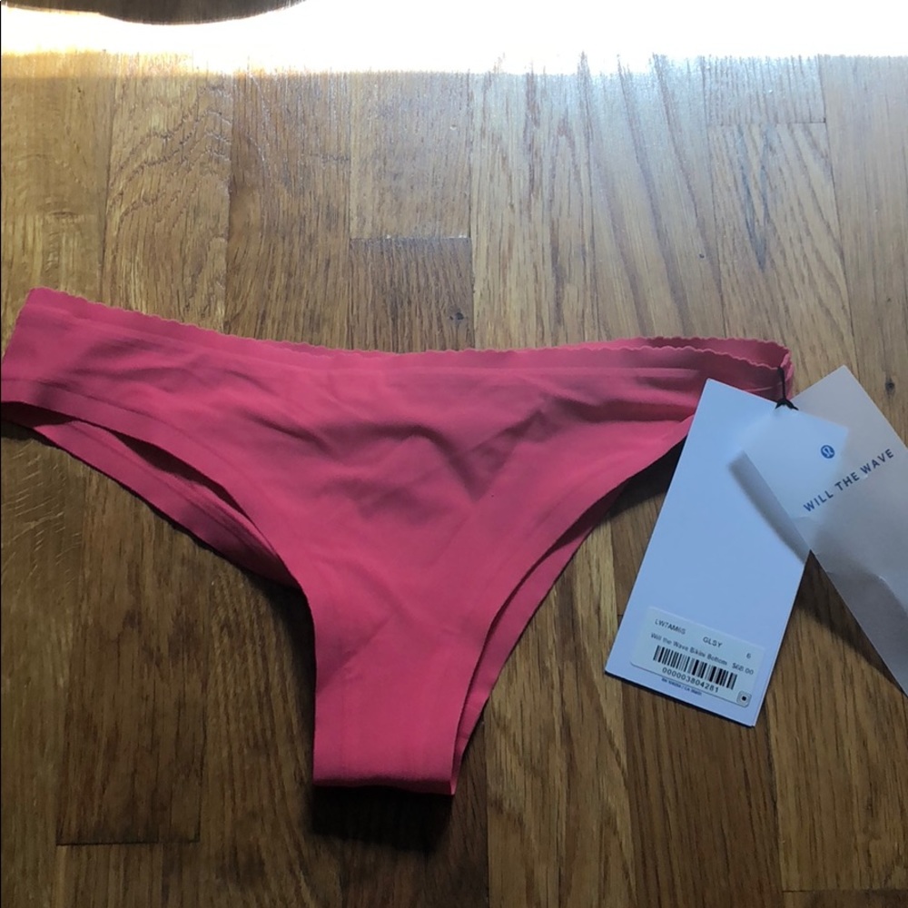 NWT Lululemon bottoms